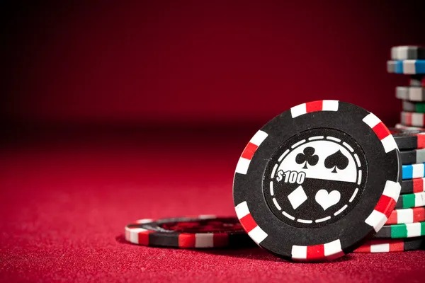 Japan Pools live-dealer table interface on holywin mobile